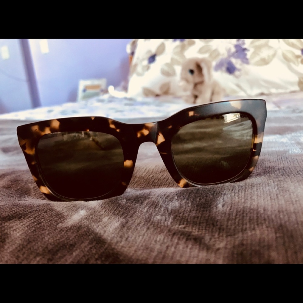 KAIBOSH
Brown Demi Chips & Salsa Sunglasses